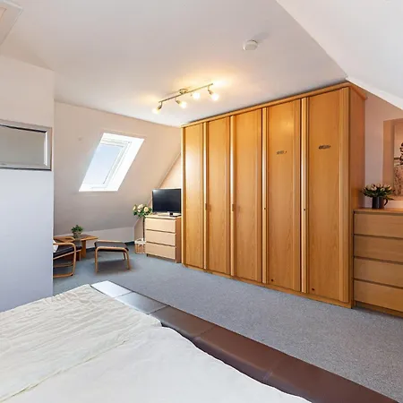 Fischerstr 10b Whg D3 아파트